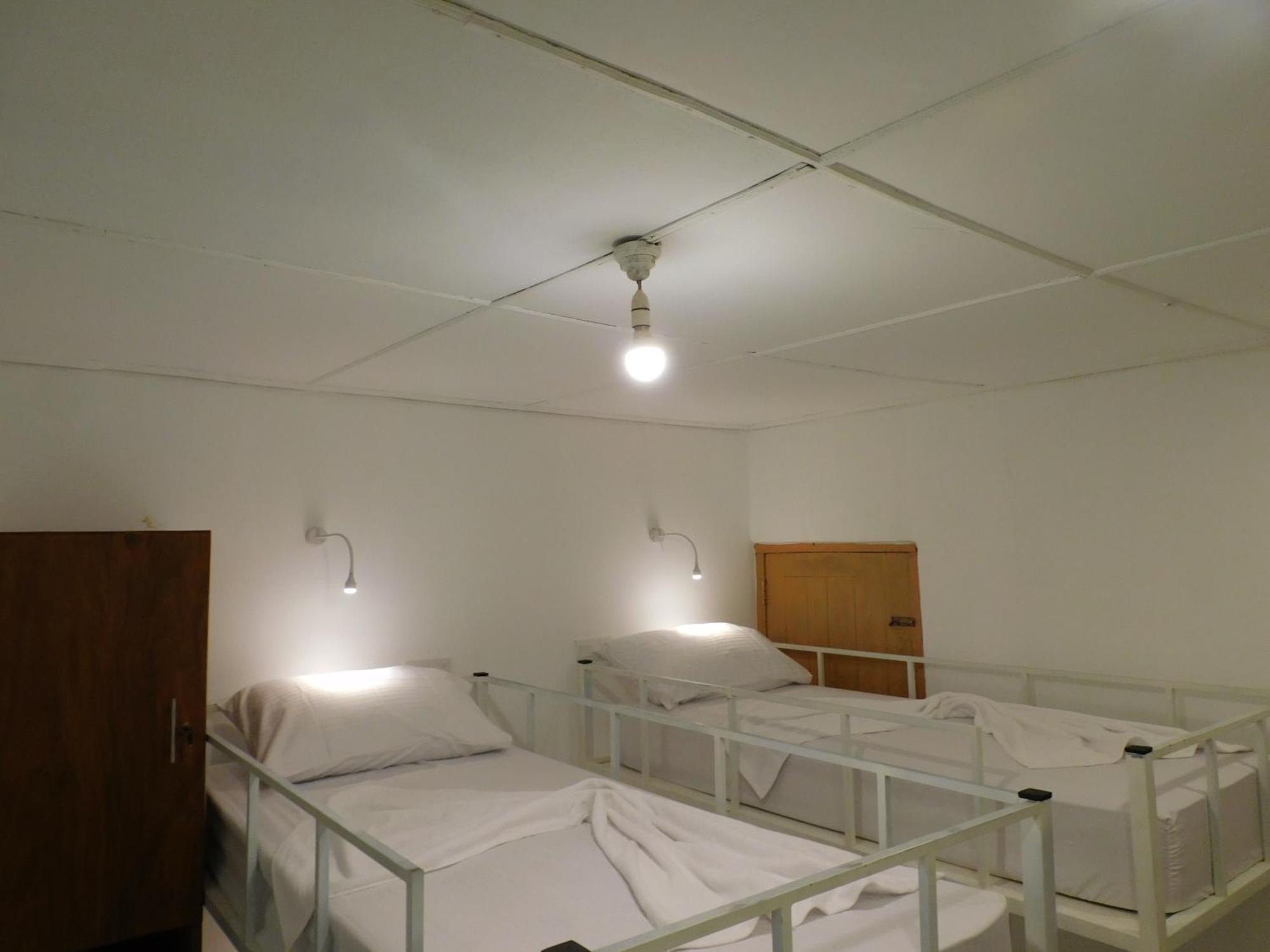 Apartmán Kutumbaya Anuradhápura Exteriér fotografie